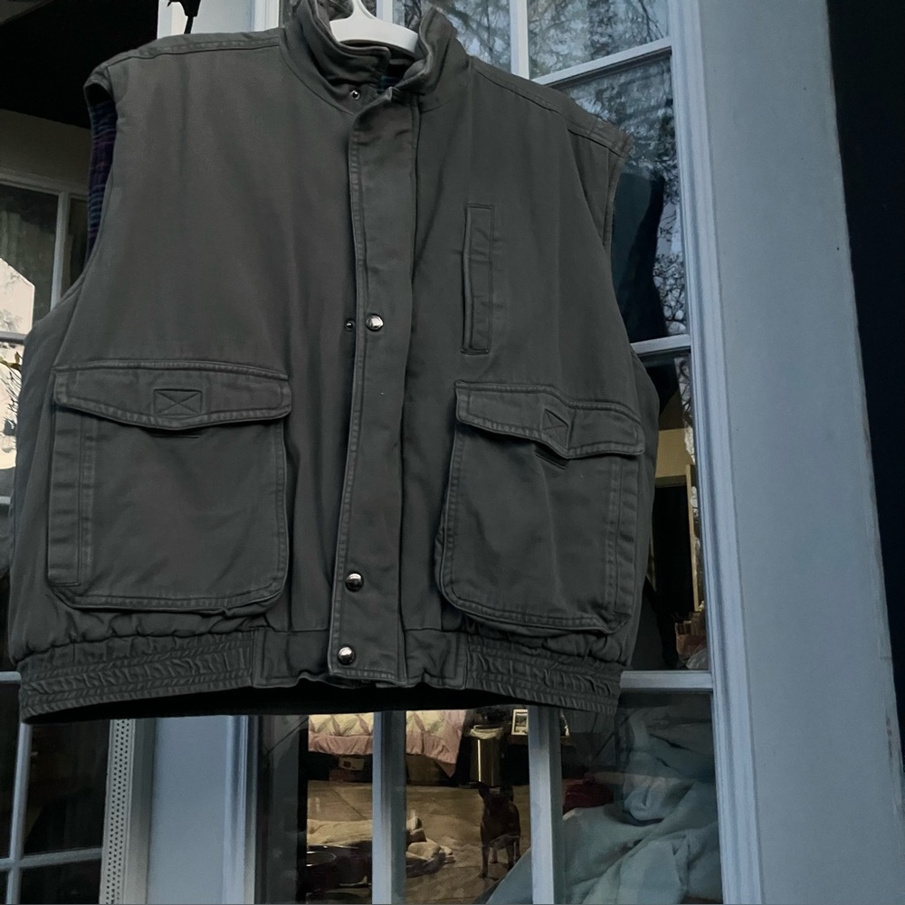 beautiful vest for men size XL